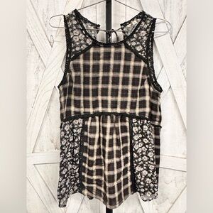 POL Black and Cream Plaid Tank Top